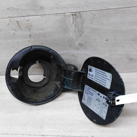 liucok-benzobaka-skoda-octavia-tour-do-rest-defekt-art-46993-big-1