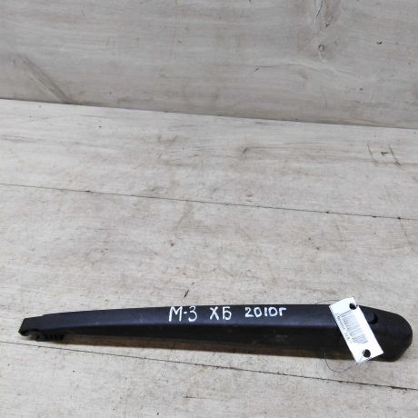 povodok-stekloocistitelia-zadnii-mazda-3-bk-xetcbek-art-47015-big-0