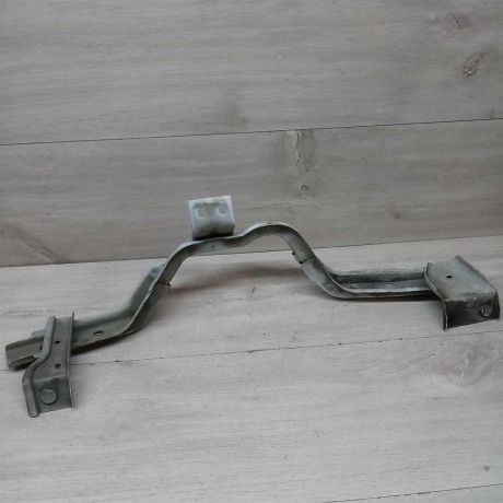 peredniaia-panel-televizor-element-nissan-almera-iii-g15-art-47451-big-0