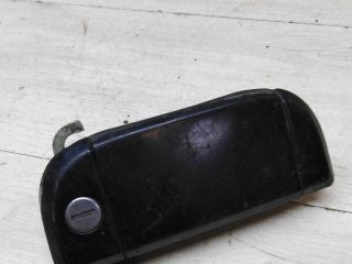 rucka-dveri-peredniaia-pravaia-volkswagen-transporter-t4-art-47667