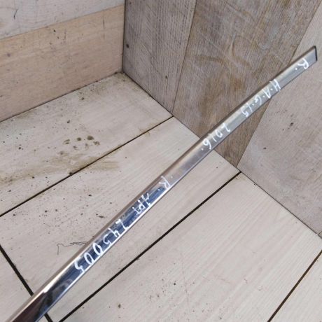 molding-krysi-pravyi-nissan-almera-iii-g15-art-47925-big-1