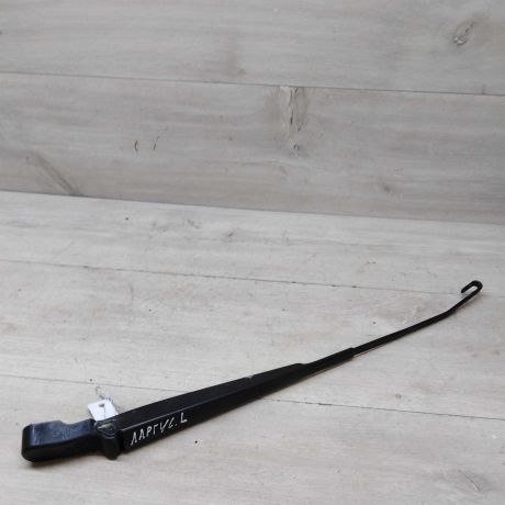 povodok-stekloocistitelia-levyi-lada-largus-art-48011-big-0