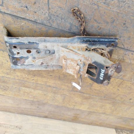 kreplenie-zapasnogo-kolesa-great-wall-hover-h5-art-48719-big-0