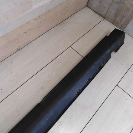 nakladka-na-porog-levaia-nissan-almera-iii-g15-art-49168-big-2