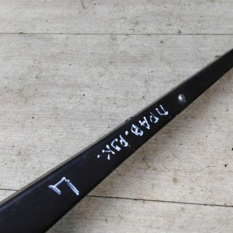 povodok-stekloocistitelia-levyi-toyota-rav4-1994-gv-20i-art-49360-big-1