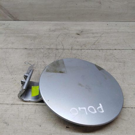 liucok-benzobaka-volkswagen-polo-sedan-art-49775-big-0