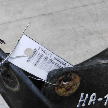 bryzgovik-zadnii-pravyi-nissan-almera-ii-n16-art-49854-big-3