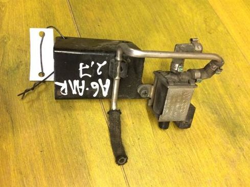 klapan-ventiliacii-toplivnogo-baka-audi-a6-c5-allroad-078133517h-art-10659-big-1