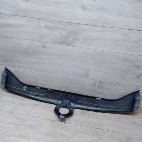 peredniaia-panel-televizor-verxniaia-cast-mercedes-e-class-w210-art-51821-big-1