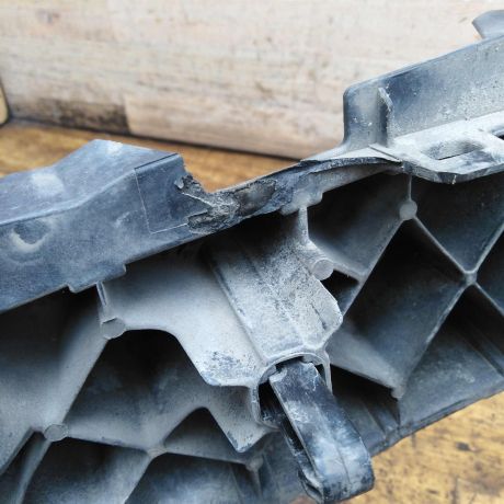 peredniaia-panel-televizor-verxniaia-cast-renault-scenic-2-art-52033-big-3