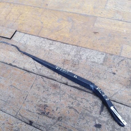 povodok-stekloocistitelia-levyi-renault-scenic-2-art-52040-big-0