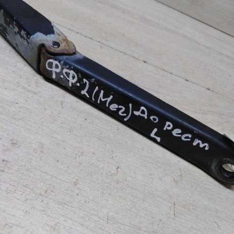 povodok-stekloocistitelia-levyi-ford-focus-2-do-rest-art-52354-big-1