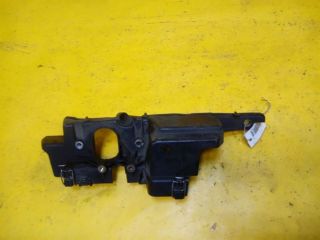 nakladka-dekorativnaia-na-dvigatel-renault-megane-scenic-art-10913