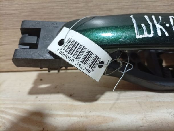 rucka-dveri-naruznaia-peredniaia-pravaia-skoda-octavia-tour-rest-art-54454-big-2