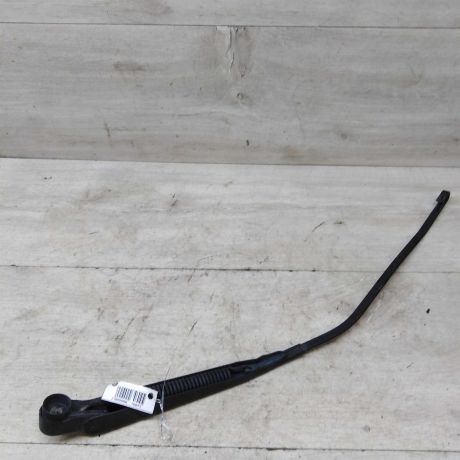 povodok-stekloocistitelia-kryski-bagaznika-xetcbek-mazda-6-gg-art-54611-big-2