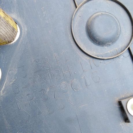 nakladka-pod-nomer-kuzov-naruznye-elementy-mitsubishi-lancer-9-20i-art-54690-big-2