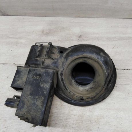 liucok-benzobaka-ford-c-max-04gv-20i-art-54774-big-4