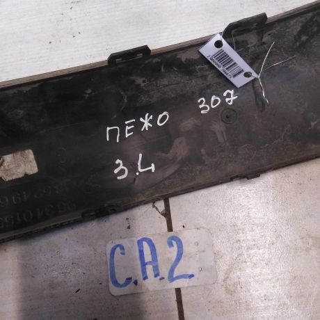 nakladka-na-zadnii-bamper-levaia-peugeot-307-ca2-art-56215-big-2