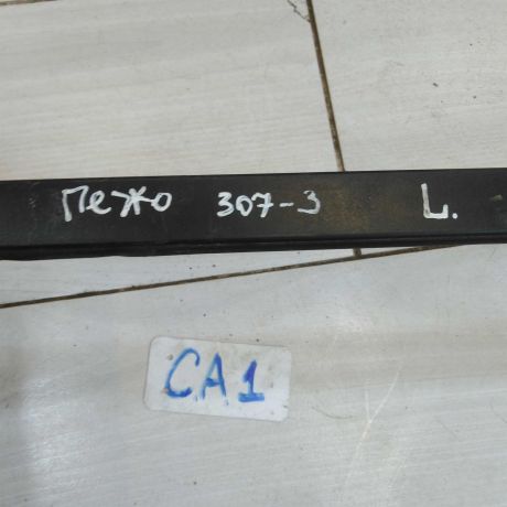 molding-krysi-levyi-peugeot-307-xetcbek-art-56490-big-1