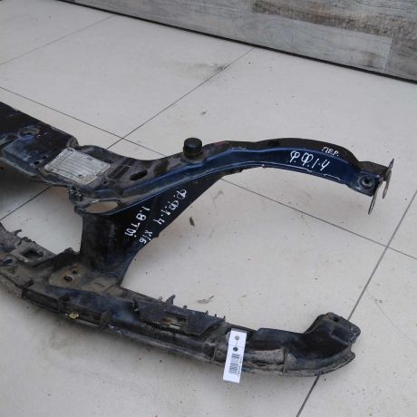 peredniaia-panel-televizor-defekt-ford-focus-1-do-rest-art-56541-big-1