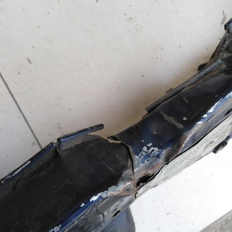 peredniaia-panel-televizor-defekt-ford-focus-1-do-rest-art-56541-big-5