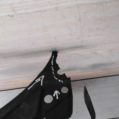 peredniaia-panel-televizor-volkswagen-passat-b5-gp-defekt-art-56590-big-5