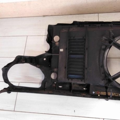 peredniaia-panel-televizor-volkswagen-golf-3-volkswagen-vento-art-57031-big-3