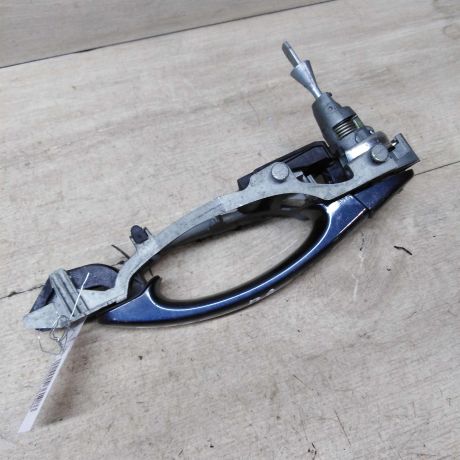 rucka-dveri-naruznaia-peredniaia-pravaia-volkswagen-golf-6-art-57039-big-3