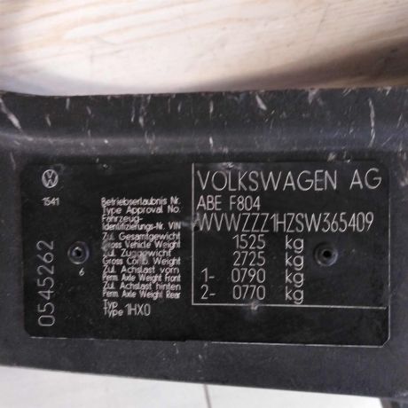peredniaia-panel-televizor-volkswagen-golf-3-volkswagen-vento-art-57091-big-6