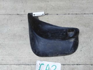 bryzgovik-zadnii-levyi-hyundai-getz-sa2-art-57285