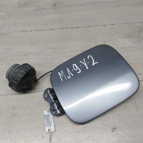 liucok-benzobaka-kryska-universal-mitsubishi-lancer-9-art-57332-big-0