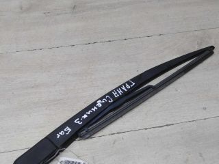 povodok-stekloocistitelia-kryski-bagaznika-renault-grand-scenic-3-art-57547