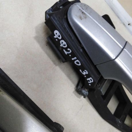 rucka-otkryvaniia-dveri-naruznaia-ford-focus-2-do-rest-art-57882-big-1