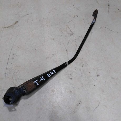 povodok-stekloocistitelia-kryski-bagaznika-volkswagen-transporter-t4-art-58603-big-0