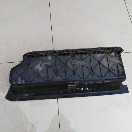 nakladka-na-porog-perednei-levoi-dveri-stupenka-volkswagen-transporter-t4-art-58694-big-3