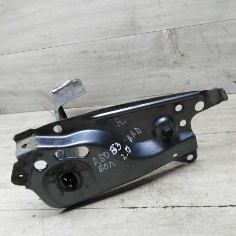 peredniaia-panel-televizor-pravaia-cast-audi-80-b3-art-59400-big-0