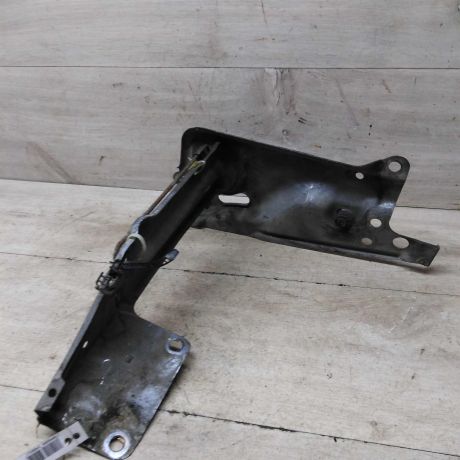 peredniaia-panel-televizor-pravaia-cast-audi-80-b3-art-59400-big-1