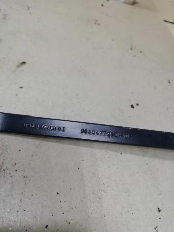 povodok-stekloocistitelia-pravyi-peugeot-408-art-60259-big-4