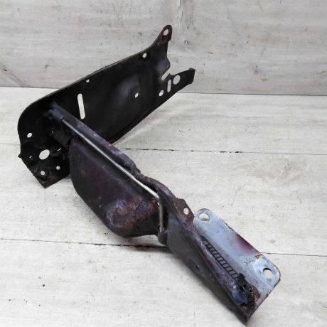 peredniaia-panel-pravaia-cast-televizor-audi-80-b4-art-60332-big-2