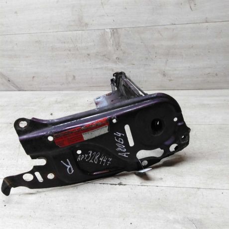 peredniaia-panel-pravaia-cast-televizor-audi-80-b4-art-60332-big-1