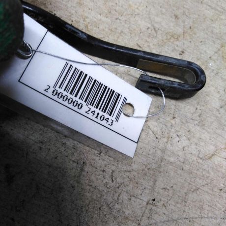 povodok-zadnei-kryski-bagaznika-ford-escort-5-rest-2-xetcbek-art-60435-big-1