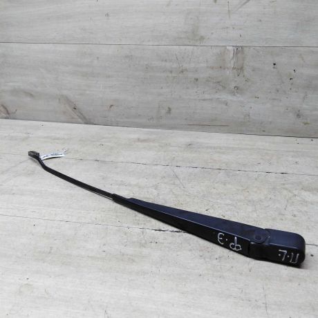 povodok-stekloocistitelia-levyi-ford-escort-5-rest-2-xetcbek-art-60467-big-0