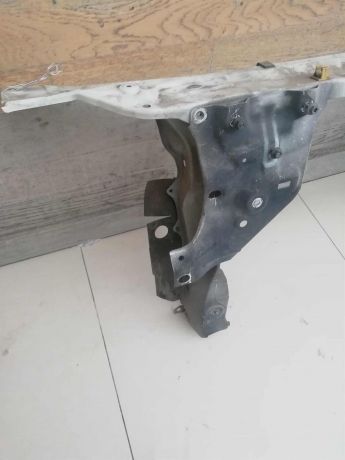 peredniaia-panel-televizor-mazda-millenia-art-60582-big-2