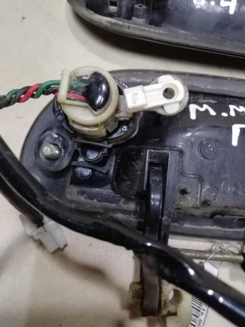 rucka-naruznaia-otkryvaniia-dveri-mazda-millenia-art-61010-big-1