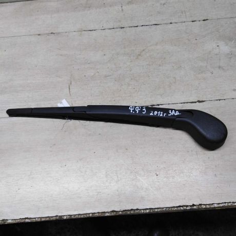 povodok-zadnego-stekloocistitelia-kryski-bagaznika-focus-3-xetcbek-i-art-61276-big-0