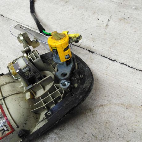 rucka-dveri-naruznaia-pravaia-hyundai-trajet-03gv-sa2-art-61348-big-1