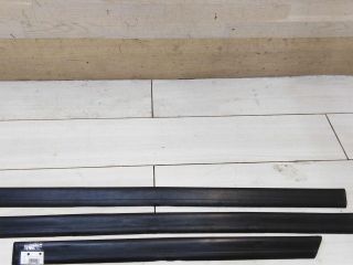 molding-dveri-srednii-audi-100-c4-komplekt-novyi-art-61393