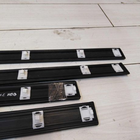 molding-dveri-srednii-audi-100-c4-komplekt-novyi-art-61393-big-3