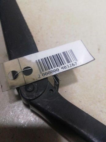 povodok-stekloocistitelia-levyi-toyota-avensis-t250-gor-art-62040-big-2