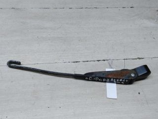 povodok-stekloocistitelia-kryski-bagaznika-subaru-forester-ii-art-62054